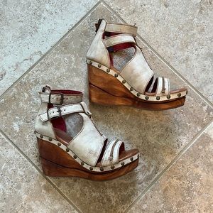 BedStu Princess Nectar Lux- worn twice